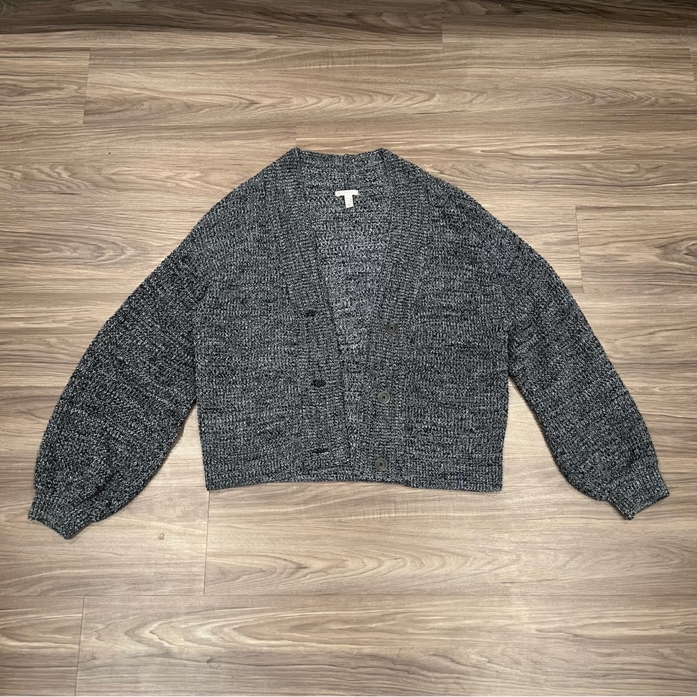Women's Gray Knit Sweater